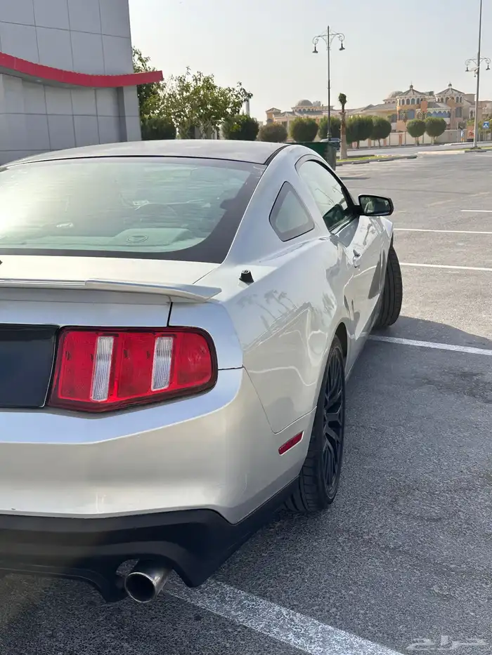 فورد موستنج v6 2010 تم تخفيض السعر لسرعة البيع 5