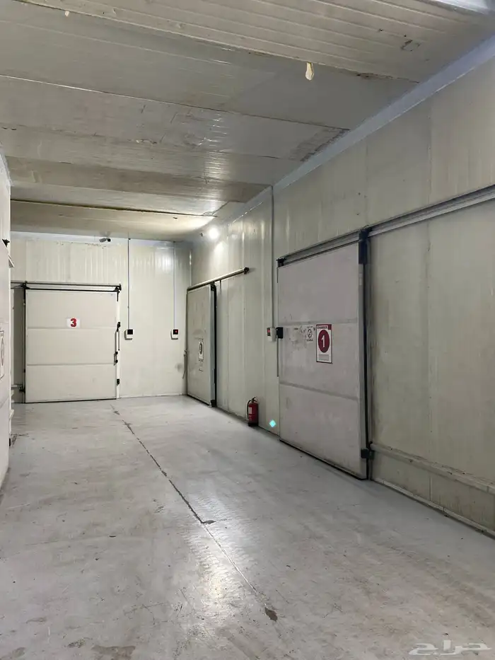 غرف تبريد تجميد لإيجار شهري وسنوي تخزين مواد الغذائيه 1