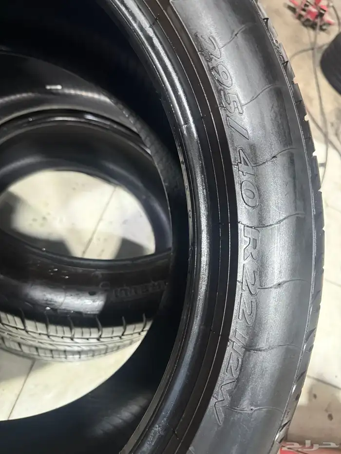 295 40 22 كفرات بريلي جي كلاس مستخدمة نضيفة 1