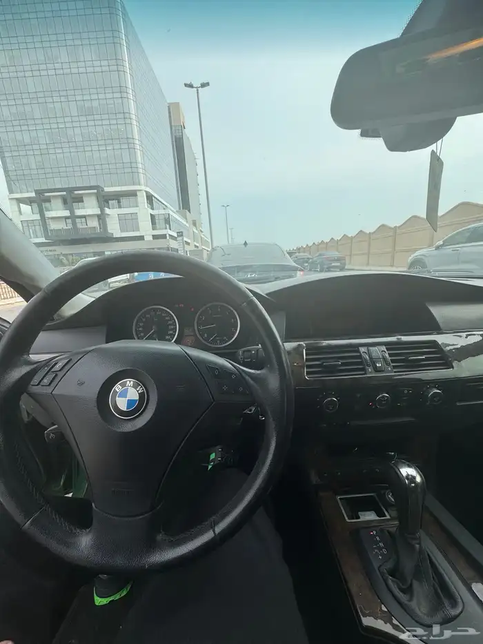 BMW 530I موديل 2006 2