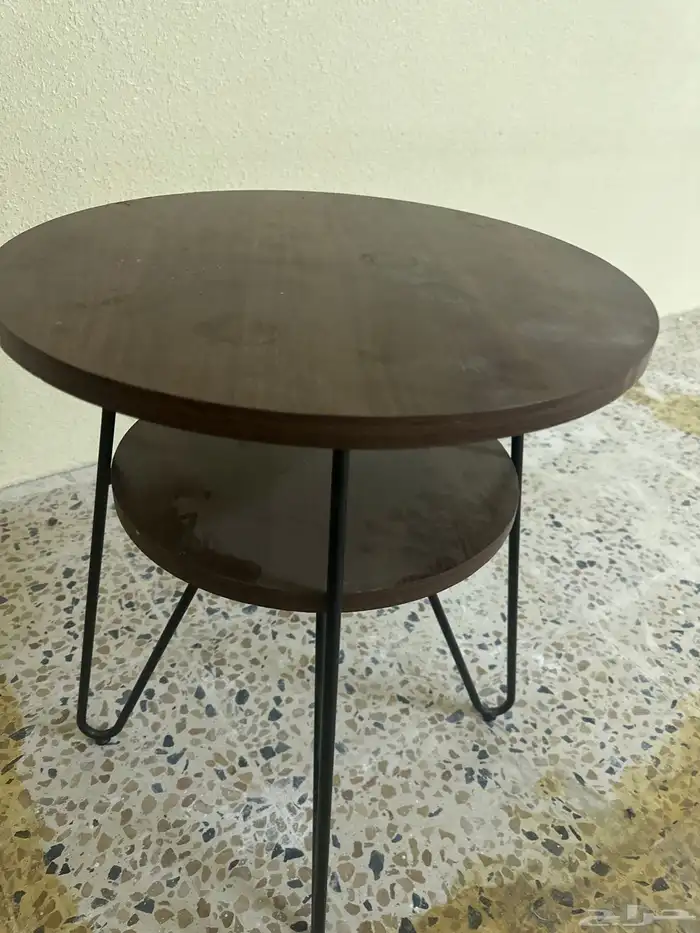 اثاث كنب وطاولات ضيافه مع خدمه 2وطاولات تلفاز وفرشات وسرير 8
