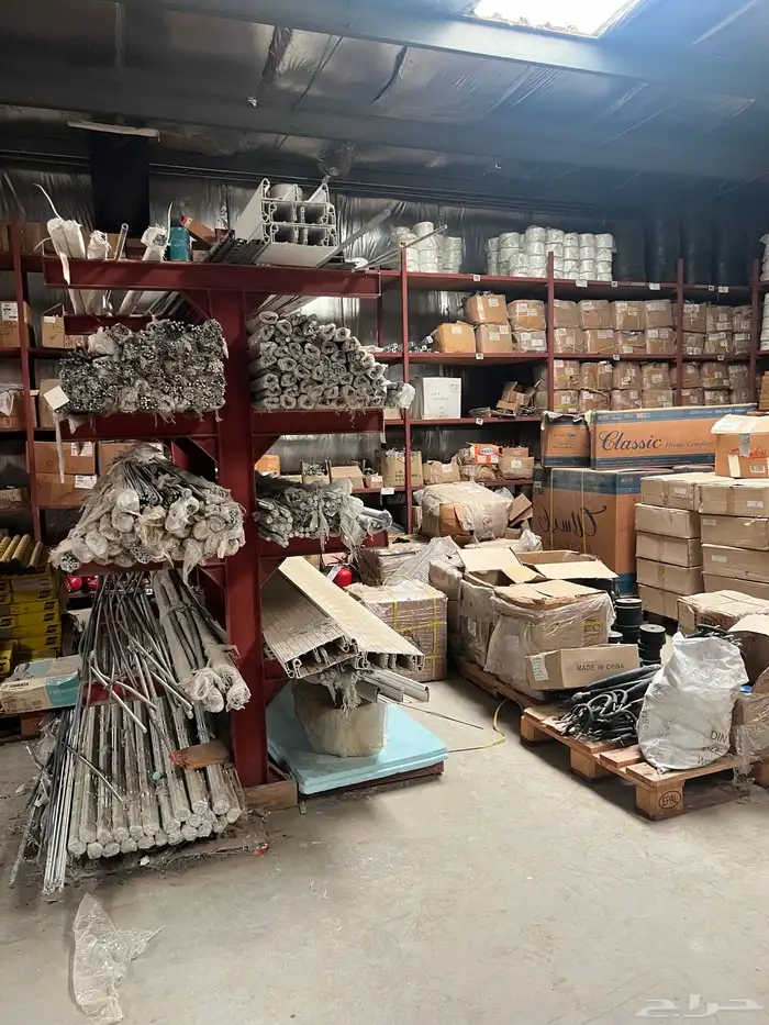 معدات ومركبات وغيرها للبيع 35