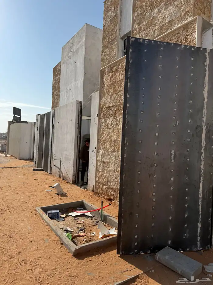 اعمال تنفيذ وتركيب حديد المونيوم مظلات سواتر كلادنق تسوير 10