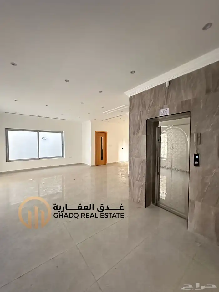 فيلا للبيع حي التحلية جديدة راكب مصعد وتكييف مركزي 2