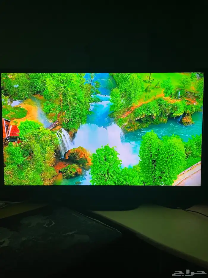 شاشة LG كبيرة 42 بوصة 0