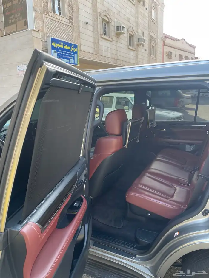 جيب لكزس Lx570 DD موديل 2016 20