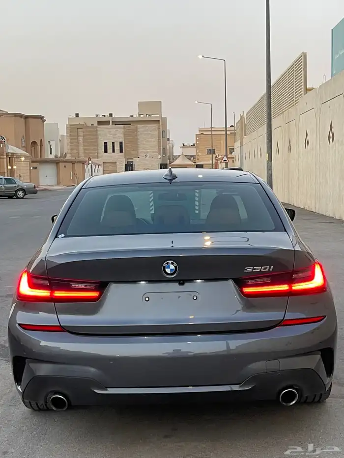بي ام دبليو 2020 300l MG 8