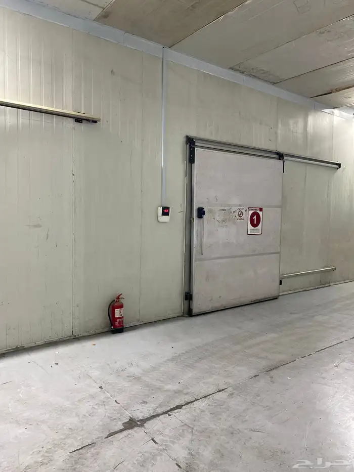 غرف تبريد تجميد لإيجار شهري وسنوي تخزين مواد الغذائيه 3