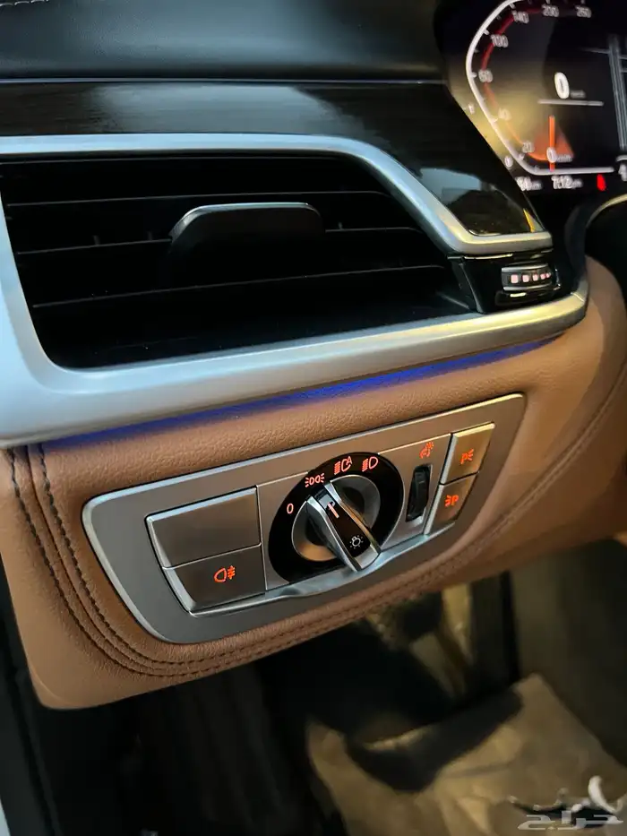 بي ام 730 Li للبيع في قمة النظافه 14