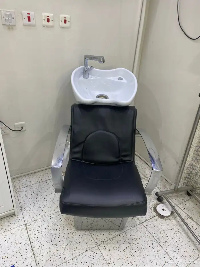 اغراض محل صالون حلاقة 8