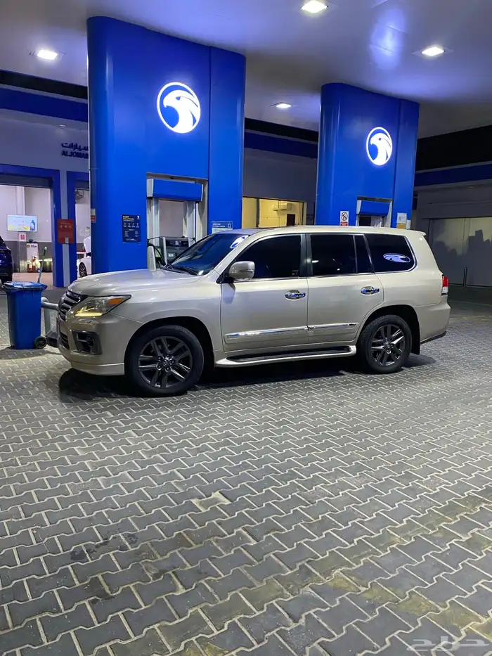 لكزس lx 570 جيب لوحات اماراتية ابوظبي 2