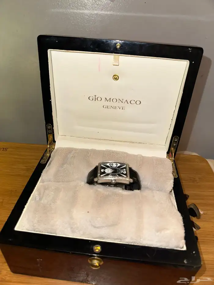 ساعة Gio Monaco نسائية أصلية سويسرية فاخرة بالألماس 2