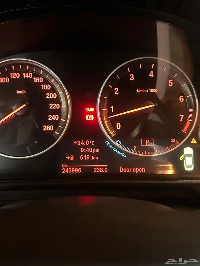 بي ام دبليو 530 i الفئة الخامسة 2013 4