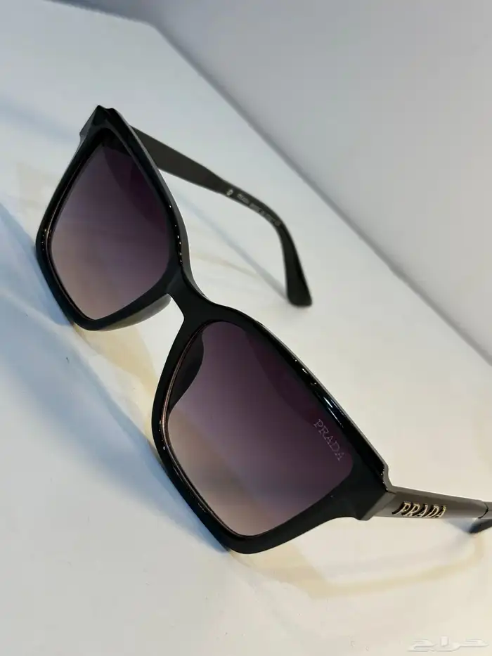 نظارات شمسيه 40