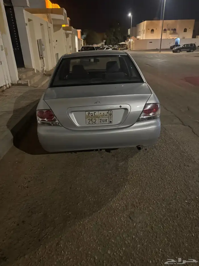 لانسر 2004 2