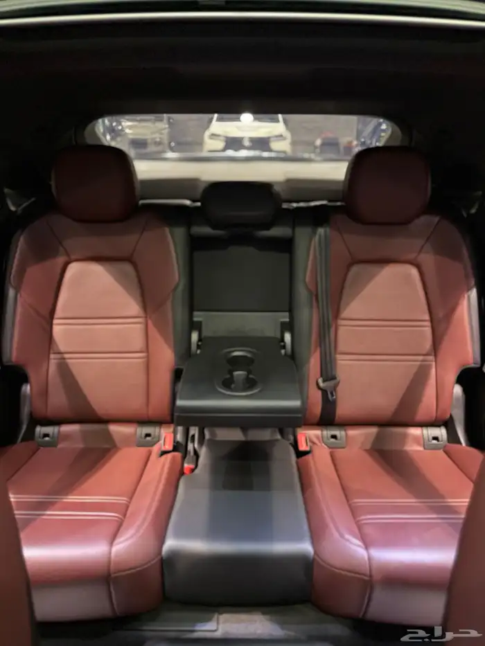 Porsche Cayenne Coupe 2024 21