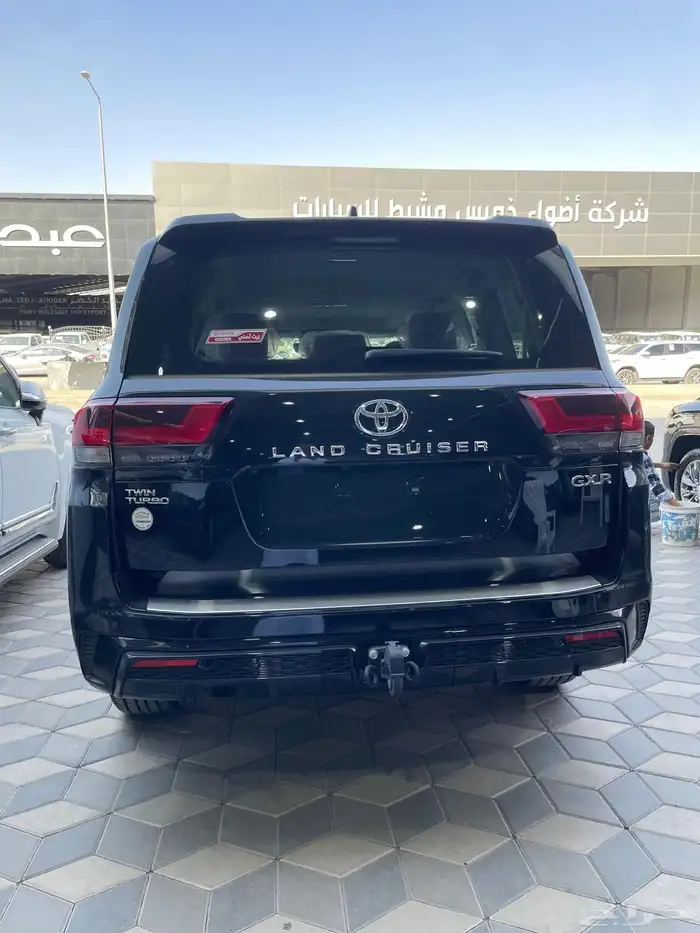جي اكس ار 2025 S اللون اسود عبداللطيف جميل 4
