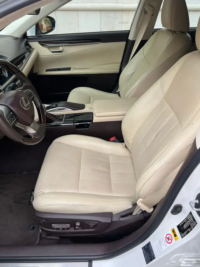 للبيع لكزس ES 350 2017 نظيفه جدا 23