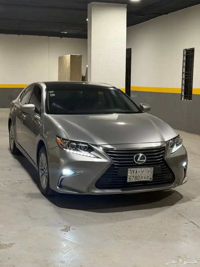 لكزس es350 موديل 2017 31
