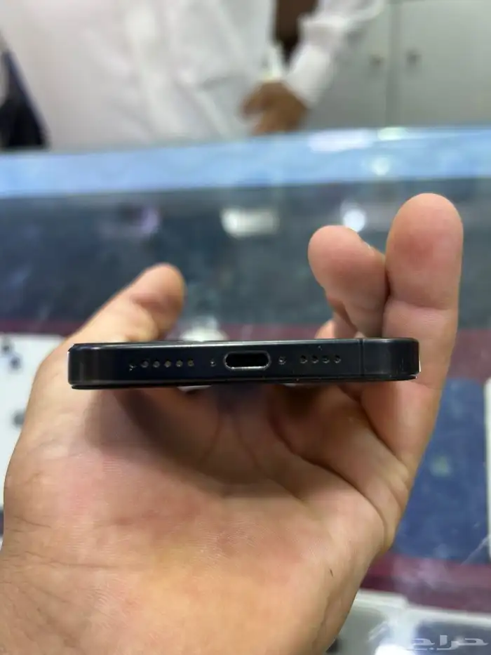 آيفون 15 برو ماكس 4