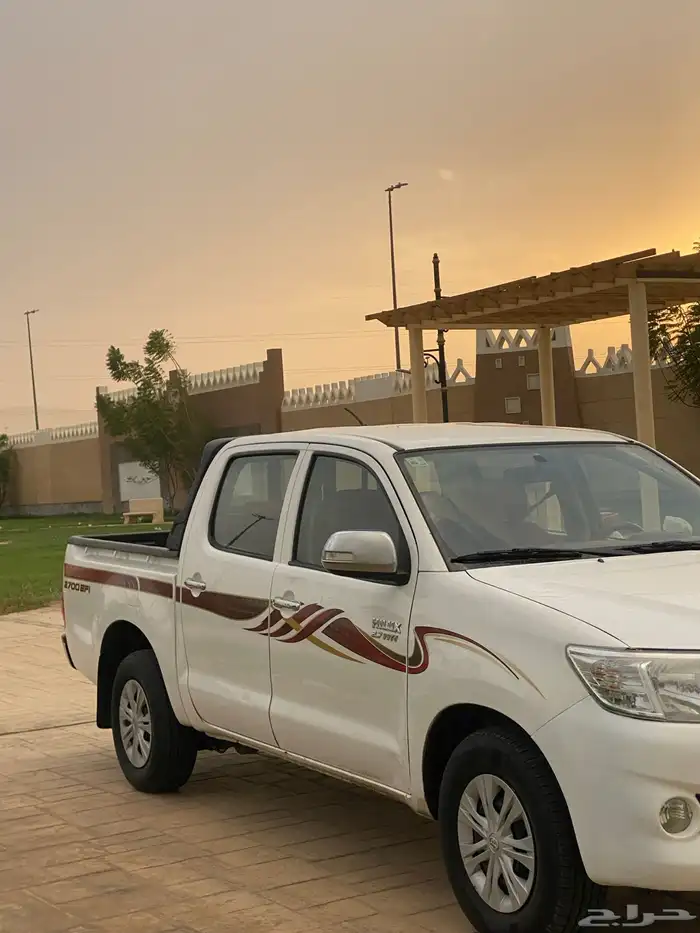 هايلكس 2013 3