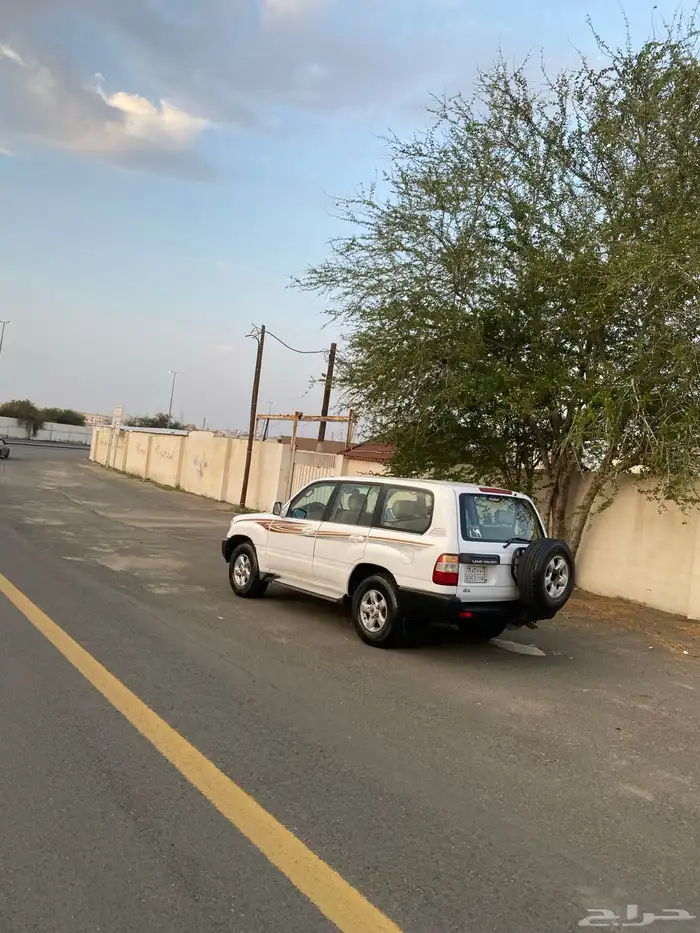 لاندكروزر 25