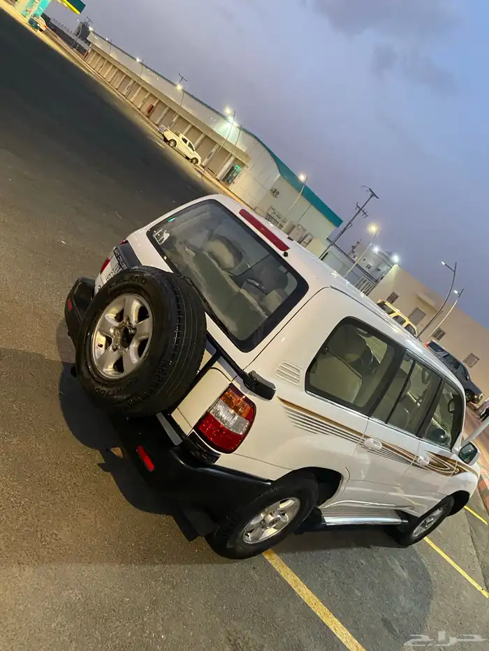لاندكروزر 29