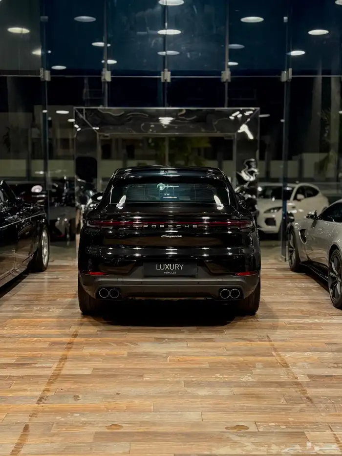 Porsche Cayenne Coupe 2024 33