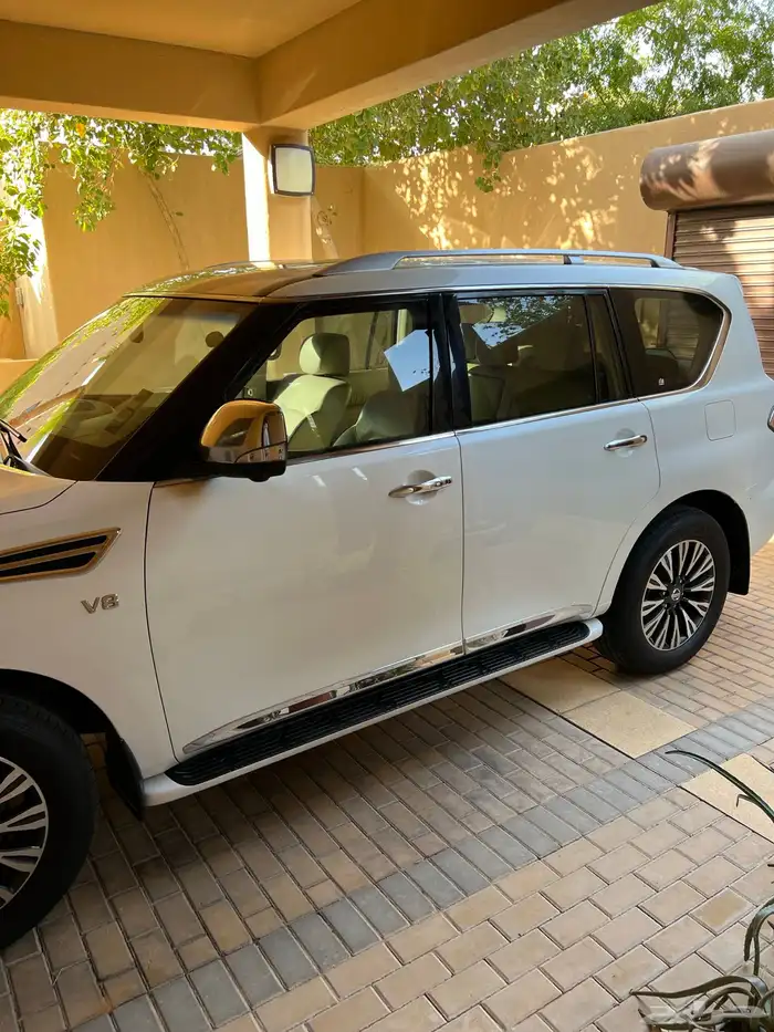 نيسان باترول بلاتينيوم 2017 400 حصان V8 تم البيع 1
