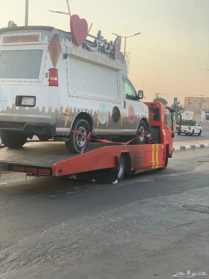 سطحه شاص طويل لنقل السيارات السليمه والمصدومه 1