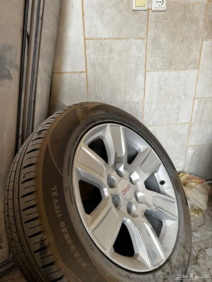 كفرات وجنوط ل جمس موديل 14 ومعه اكواب 1