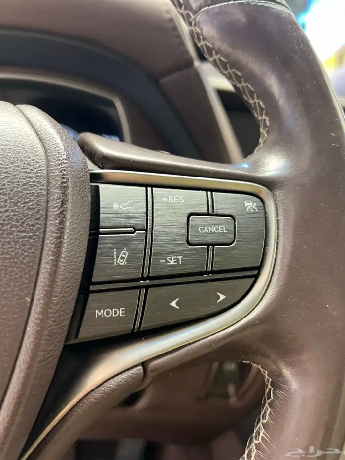 لكزس L500 2018 هايبرد بحالة نظيفة 13