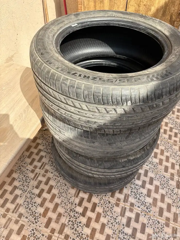 كفرات فورد المقاس 235 55 17 2
