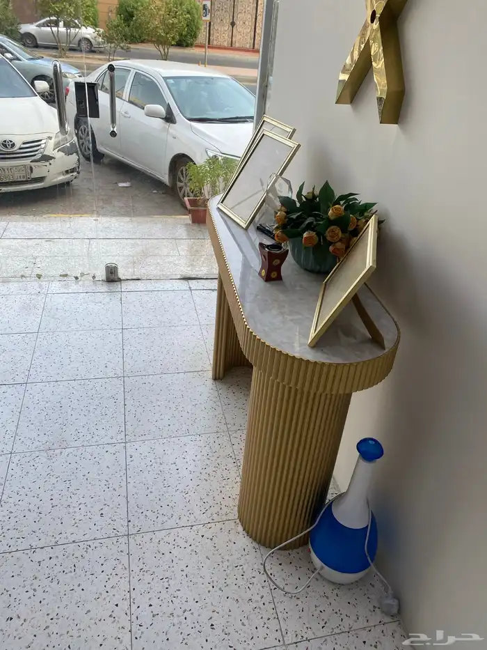 اغراض محل صالون حلاقة 4