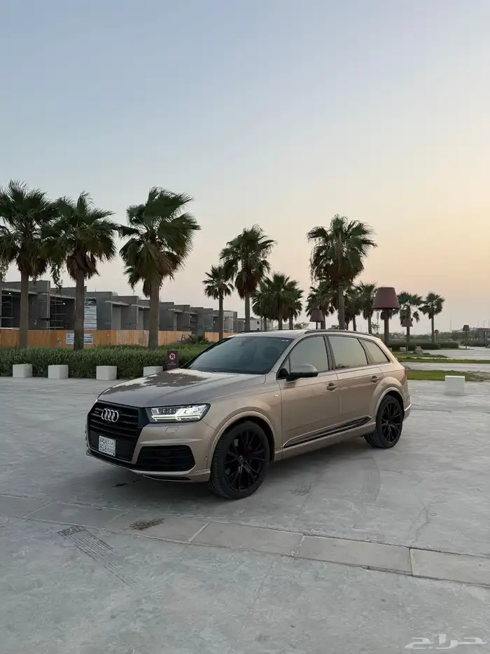 اودي Q7 s line 4
