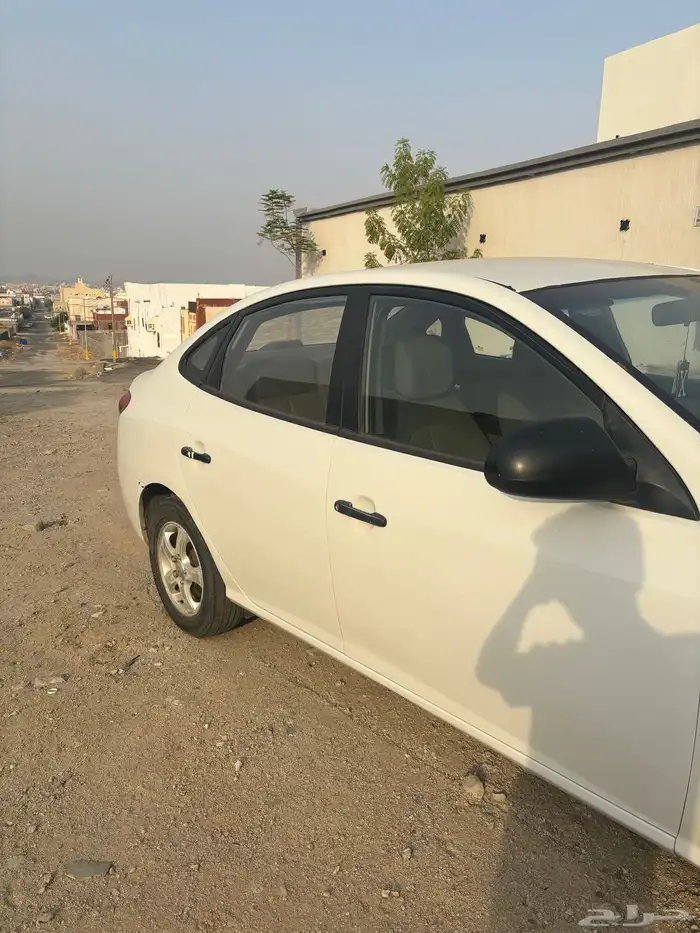 انترا للبيع موديل 2011 ضيفه 2500 قوة المكينه 2