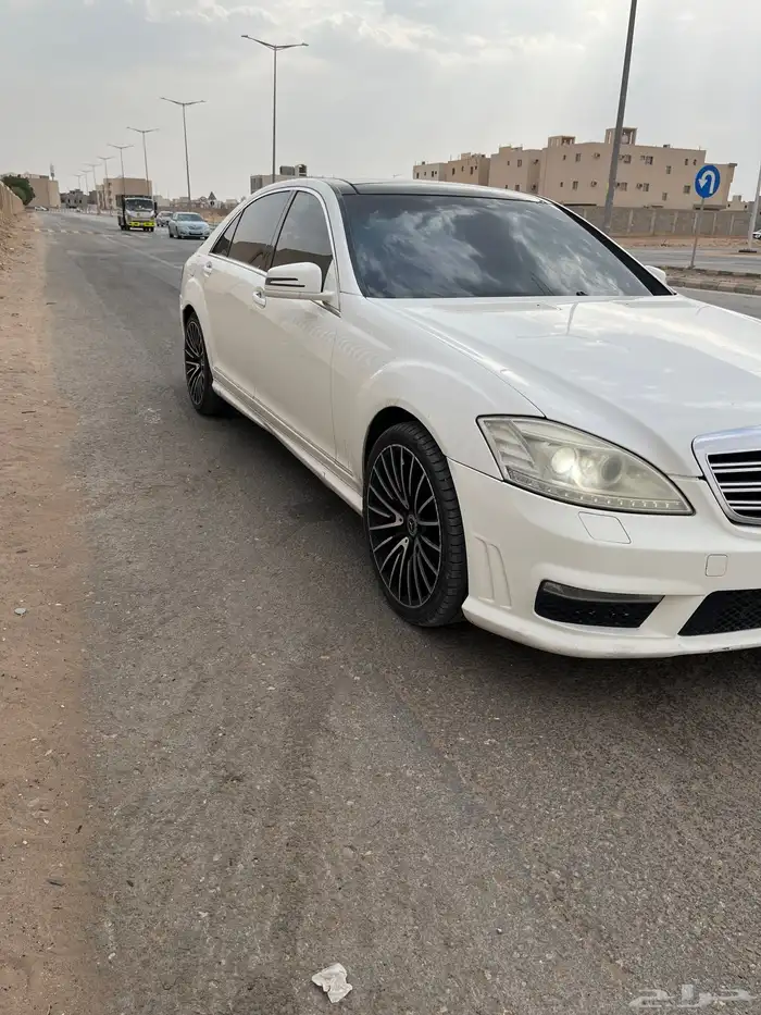 مرسيدس 2006 مرهم 2013 خارجي ممشى300 بدي شد بلد 0