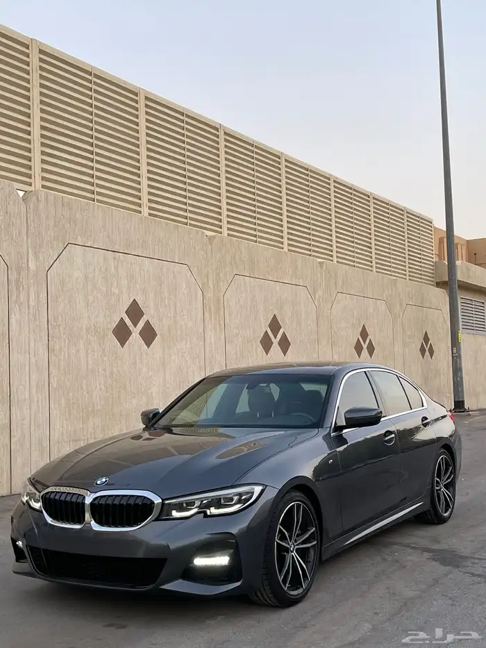 بي ام دبليو 2020 300l MG 2