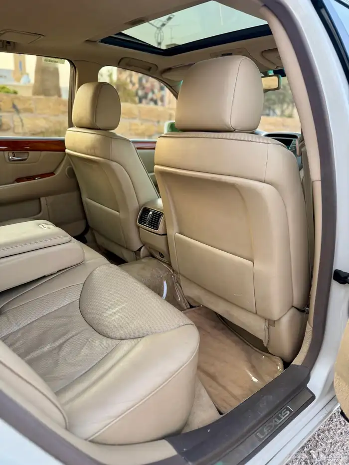 للبيع لكزس ((LS430)) 2006 ((نظيفة جدا )) 46