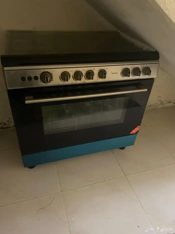 فرن شغال نضيف 0