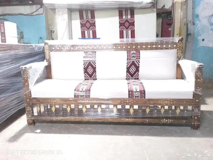 طقمات اكس خشب وحديد  وتلبيسات 2