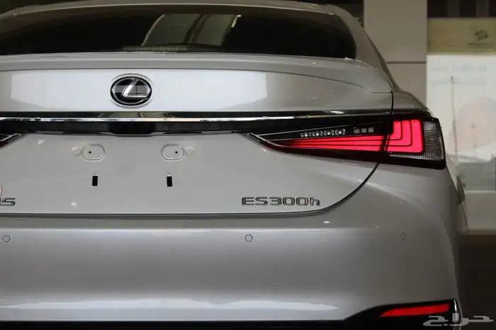 لكزس - ES 300 - BH - نص فل - هايبرد - خليجي - 2024 4