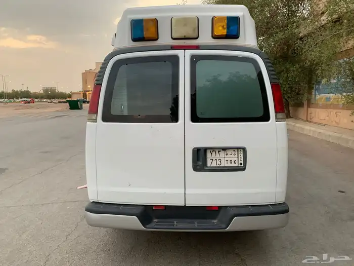 فان سافانا 2002 نظيف 5