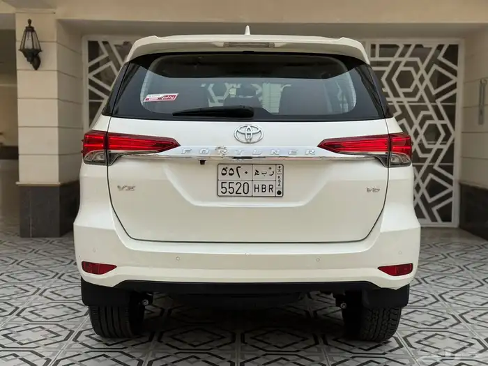 فورشنر 2022 vx وكاله الحد 8