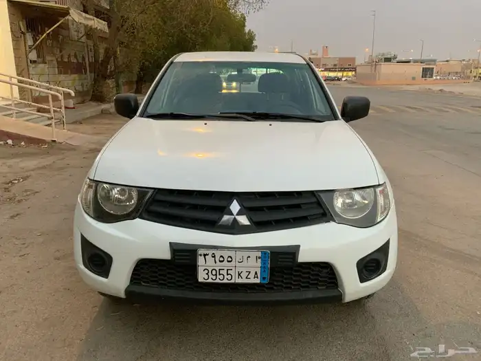 ونيت مستوبيشي 2012 L200 عداد 155 الف فقط 0