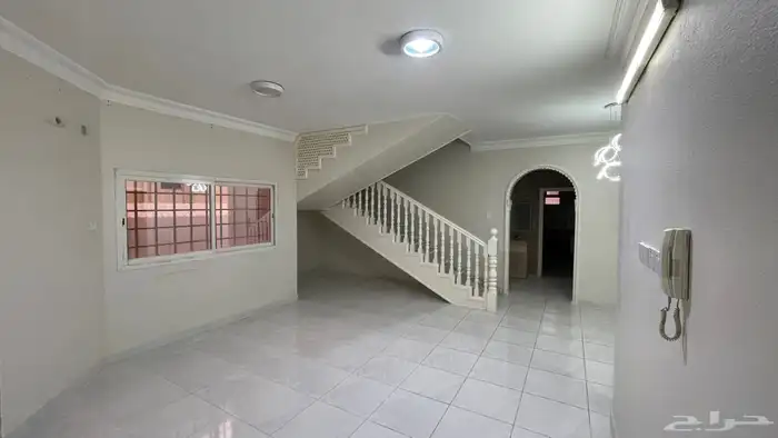 شقة للإيجار في حي الملك فيصل 7