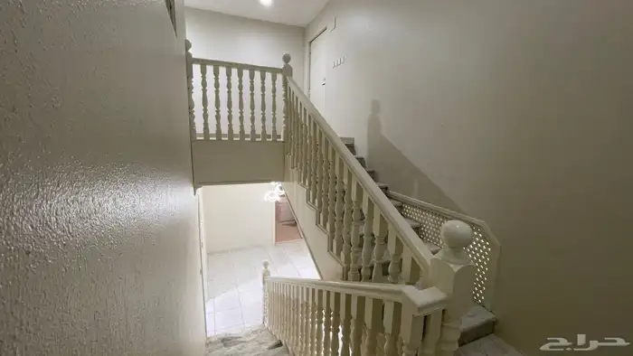 شقة للإيجار في حي الملك فيصل 12