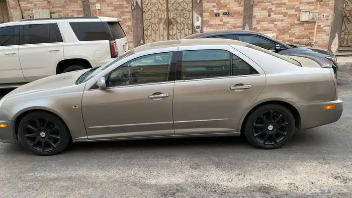 كاديلاك SLS موديل 2009 الجميح 3