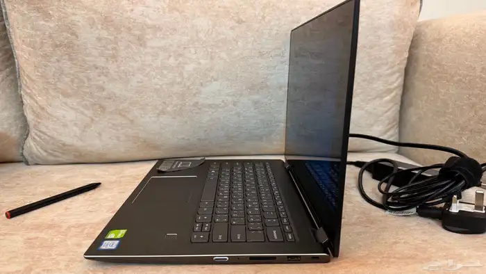لابتوب Lenovo yoga520 3