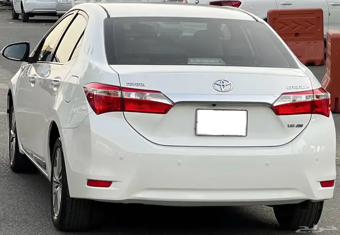 تويوتا كورولا نص فل 2015 10